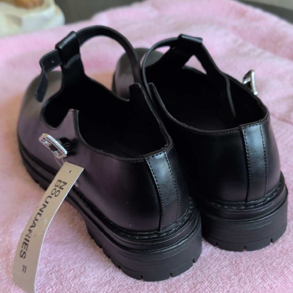 No Boundaries Black T‑Strap Mary Jane Comfort Flats - Picture 4 of 4